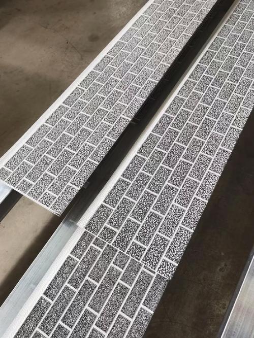 Brick Texture Modern Composite Exterior Siding for Villa Home Renovation Projects Steel Structure Board