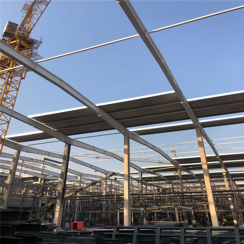 Prefabricated steel frame of the gymnasium; Power plant trestle slab