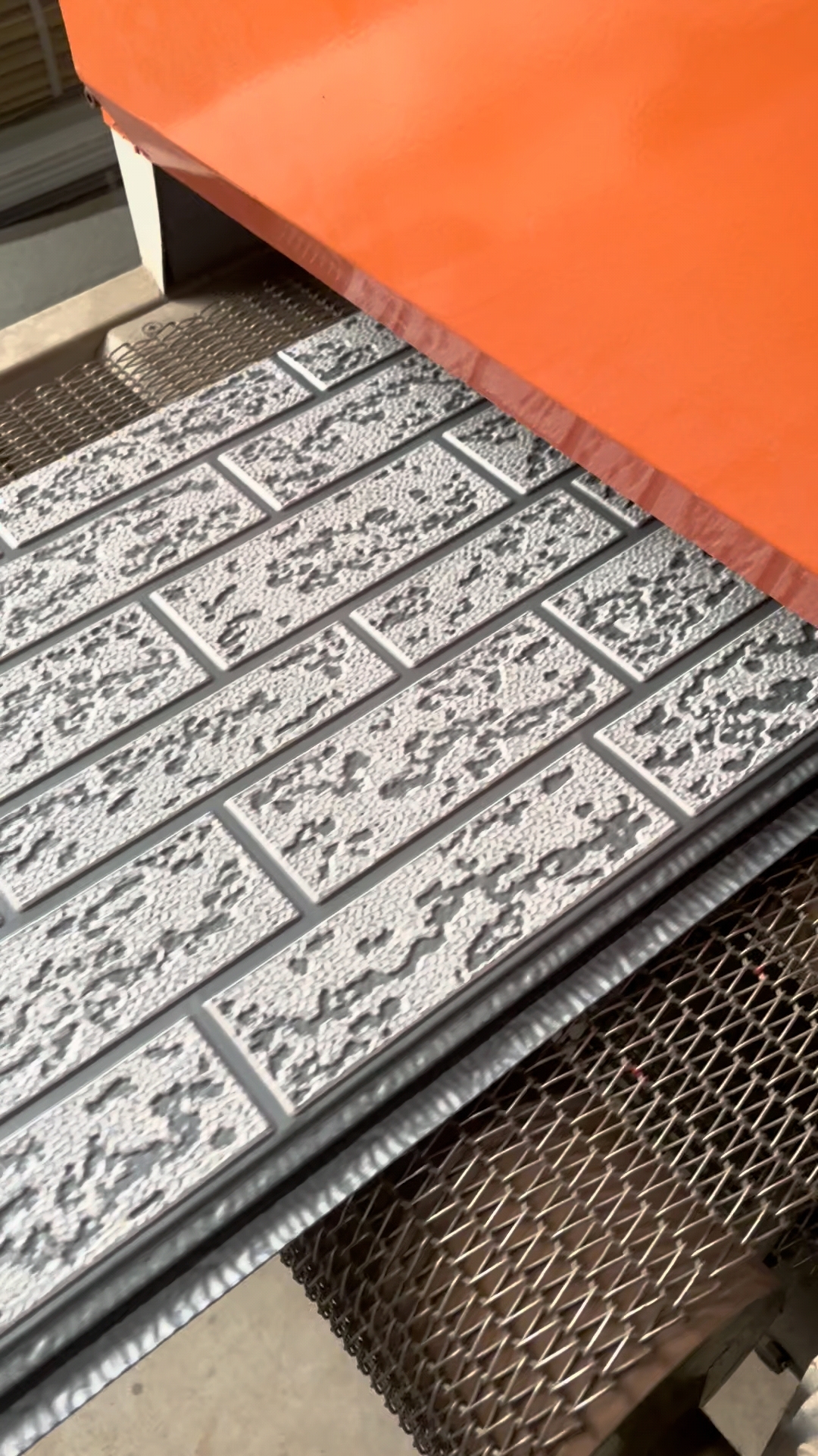 Brick Texture Metal Carved Board for Office and Warehouse Applications Insulation Board