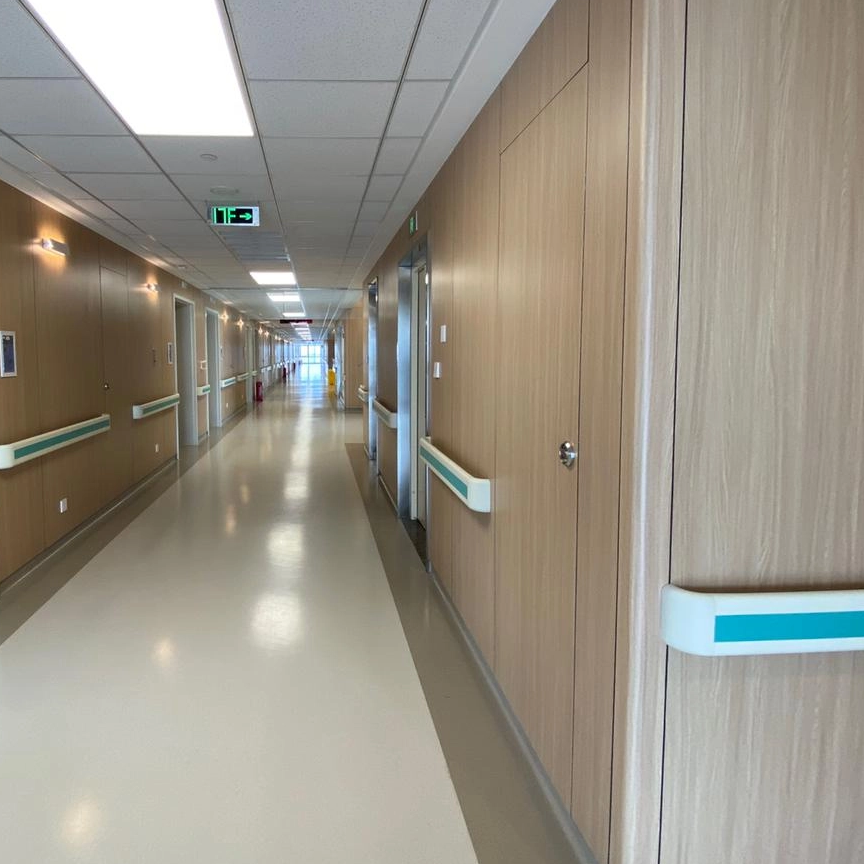 High Cost-Performance Economical Board for Shopping Malls and Schools