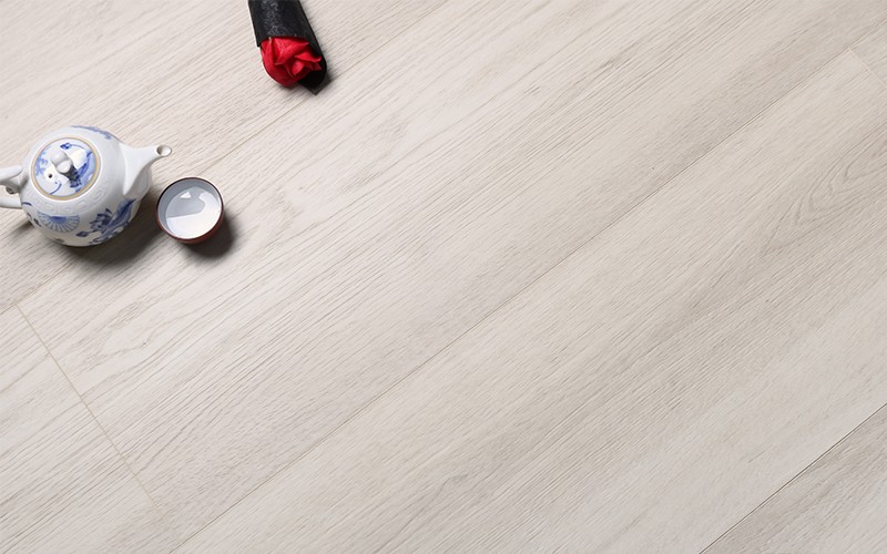 SPC Flooring Is Formaldehyde-free, Easy To Clean, And Moisture-proof, Making It Ideal for Living Room Decoration.
