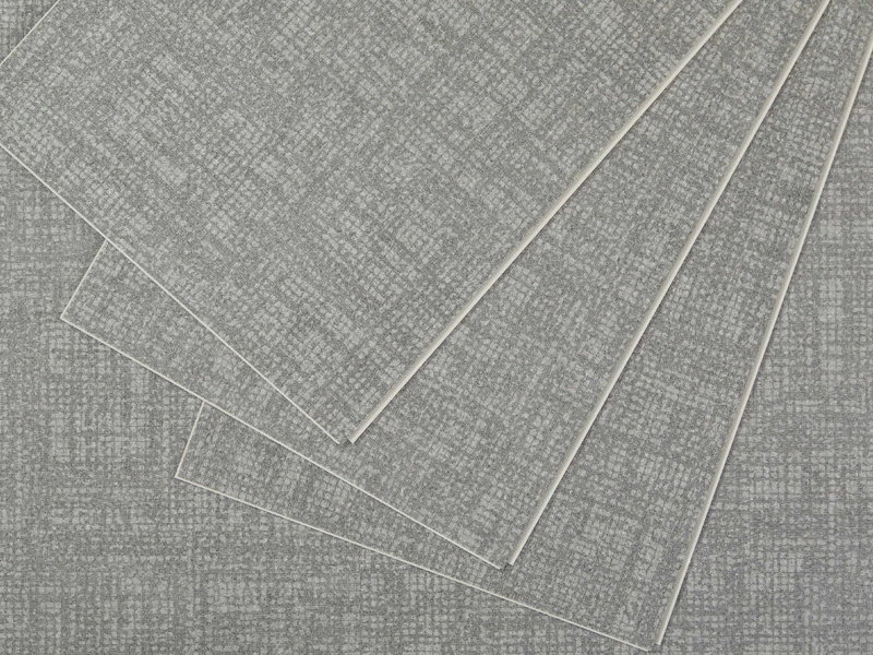 Fade Resistant Building Material Oak Indoor Laminate Engineered Wood Plastic Parquet Spc Wooden Vinyl Flooring Classic Collection for Offices/Dining Room