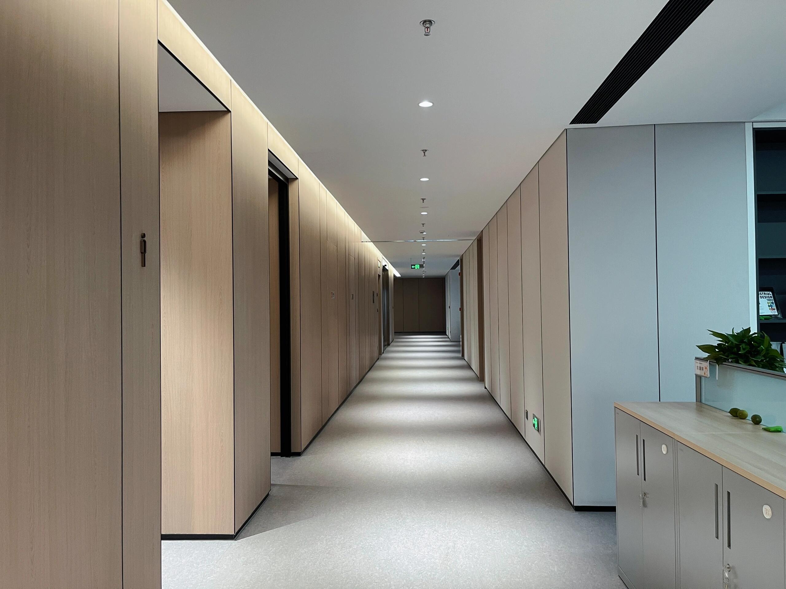 High-Quality PVC Wall Panels for Schools and Shopping Centers